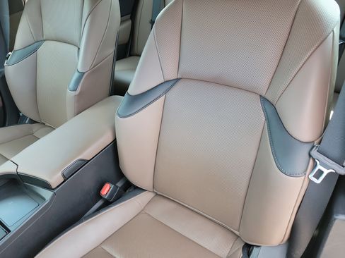 Used 2023 Lexus ES 350 w/ Premium Package FWD image 11