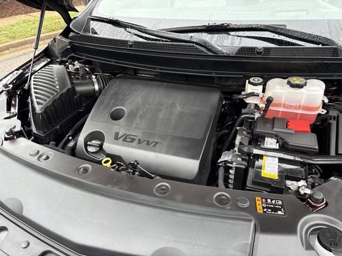 Certified 2023 Buick Enclave Avenir w/ Avenir Technology Package image 36