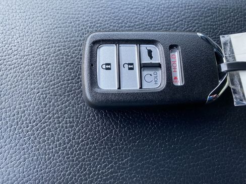 Used 2020 Honda Civic Sport image 32