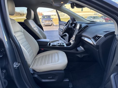 Used 2024 Ford Edge SEL image 30