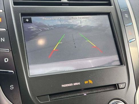 Used 2017 Lincoln MKC Reserve image 29