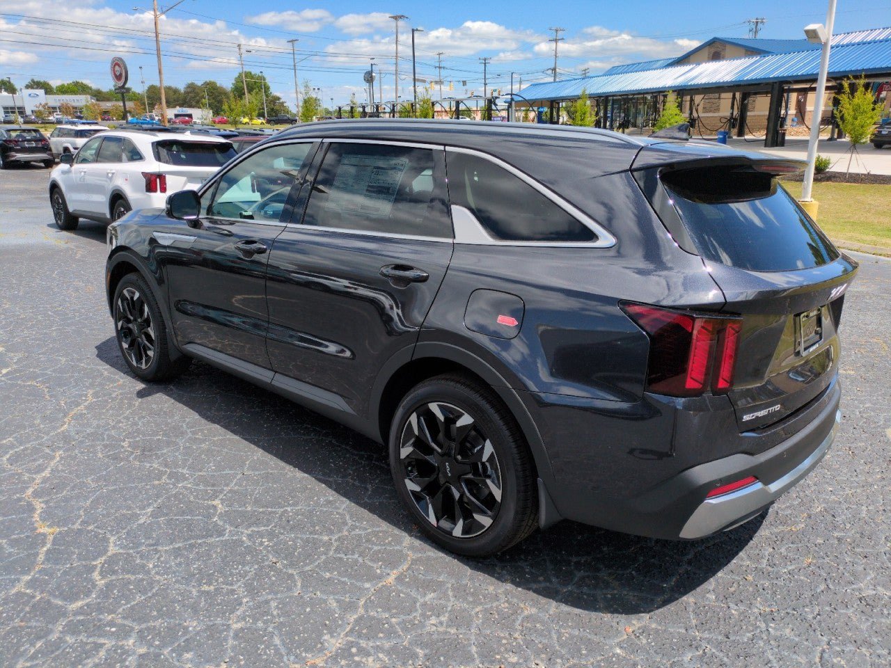 New 2026 Kia Sorento EX w/ EX Premium Package FWD image 5