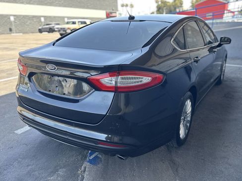 Used 2013 Ford Fusion Energi SE FWD image 4