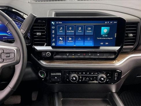 Certified 2025 Chevrolet Silverado 3500 LT image 6