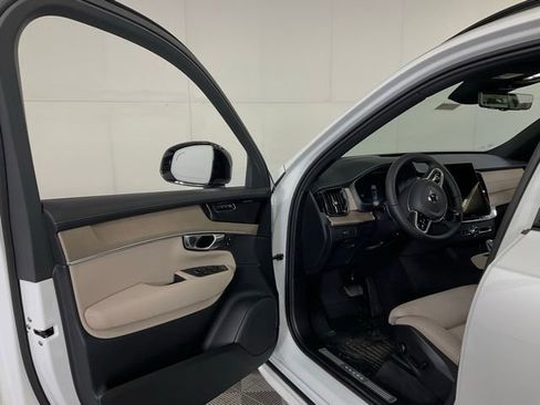 New 2026 Volvo XC90 B6 Ultra w/ Protection Package Premier AWD/4WD image 25