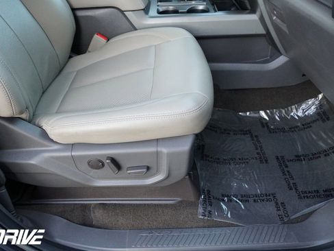 Used 2021 Ford Expedition XLT RWD image 45