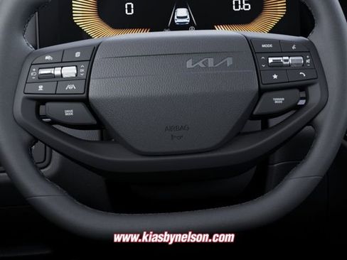 New 2026 Kia Sportage EX AWD/4WD image 24
