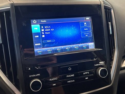Used 2019 Subaru Forester Premium AWD/4WD image 12