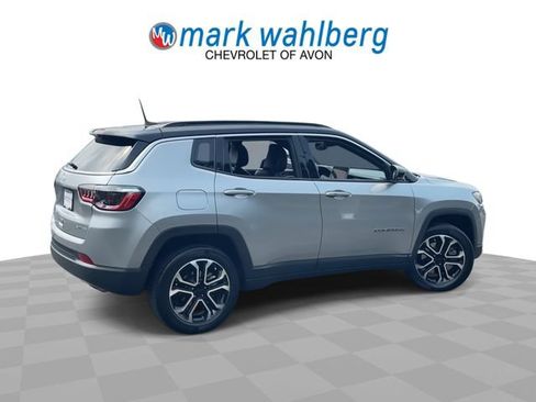 Used 2023 Jeep Compass Limited AWD/4WD image 8