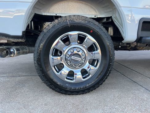 New 2026 Ford F250 Lariat w/ Chrome Package image 7