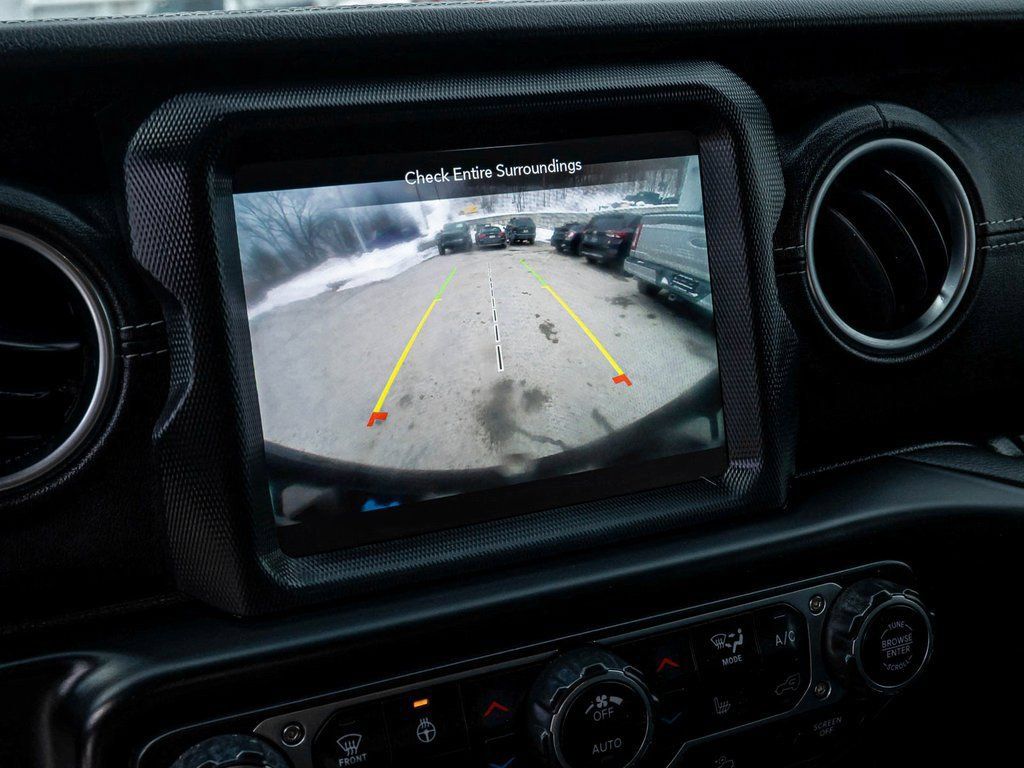 Used 2023 Jeep Wrangler Unlimited Sahara w/ Cold Weather Group AWD/4WD image 20