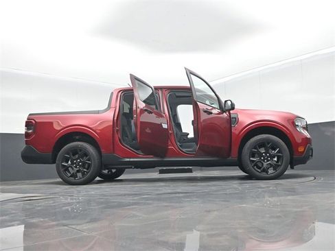 New 2025 Ford Maverick XLT w/ Black Appearance Package image 72