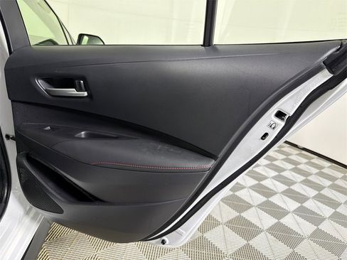 Used 2025 Toyota Corolla SE image 16