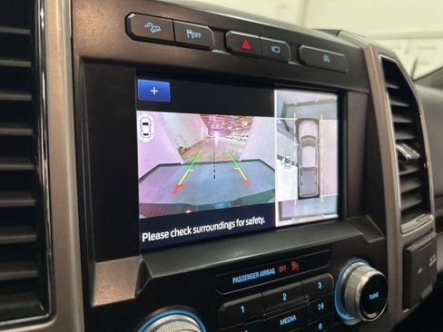 Used 2019 Ford F150 Lariat w/ Equipment Group 502A Luxury AWD/4WD image 44