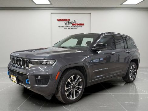 Used 2023 Jeep Grand Cherokee Overland w/ Advanced Protech Group III AWD/4WD image 1