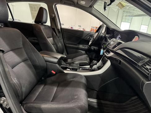 Used 2014 Honda Accord Sport image 34