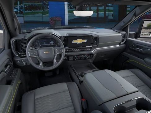 New 2026 Chevrolet Silverado 2500 ZR2 w/ LPO, Dark Essentials Package AWD/4WD image 15