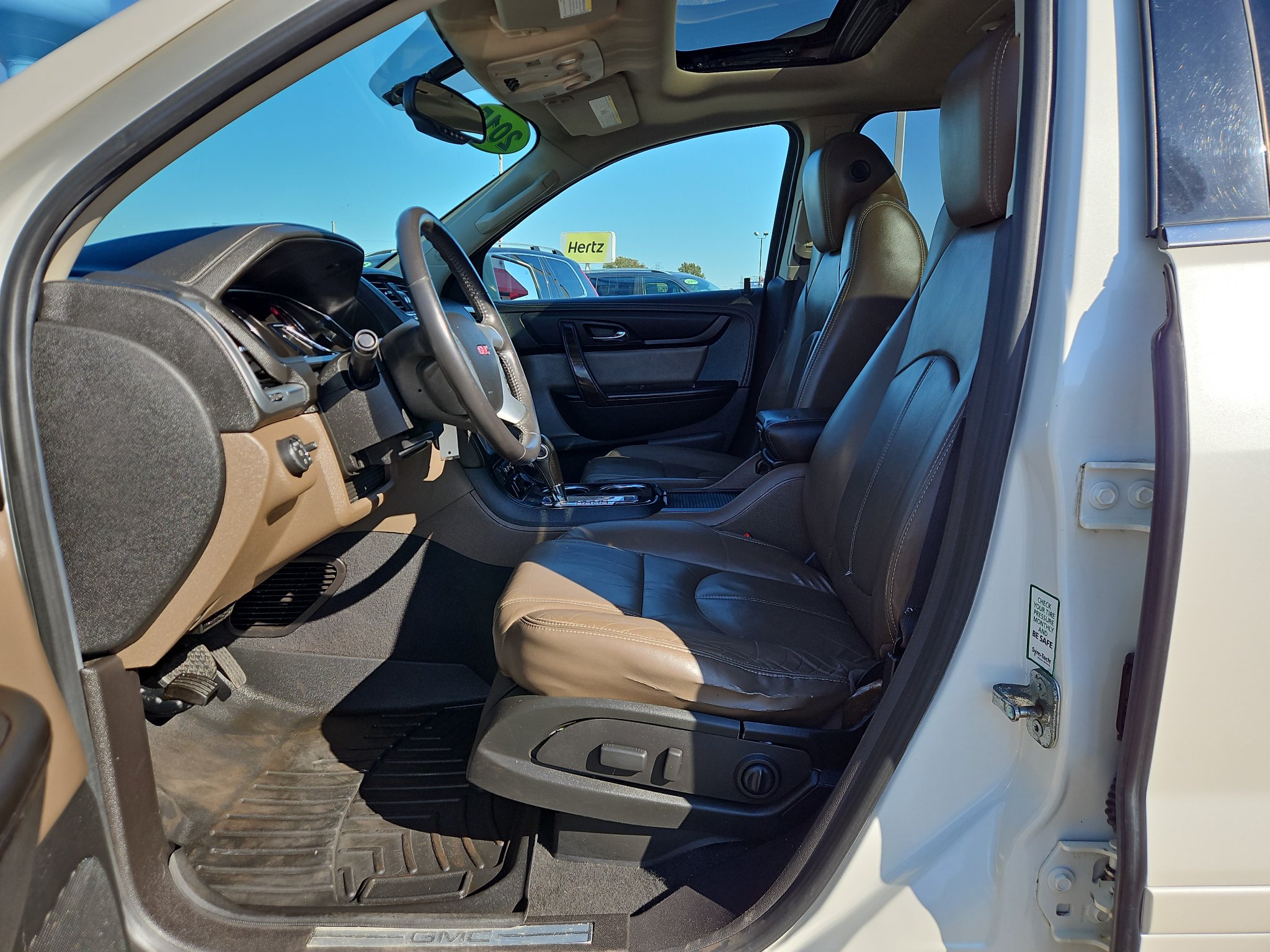 Used 2015 GMC Acadia SLT AWD/4WD image 9