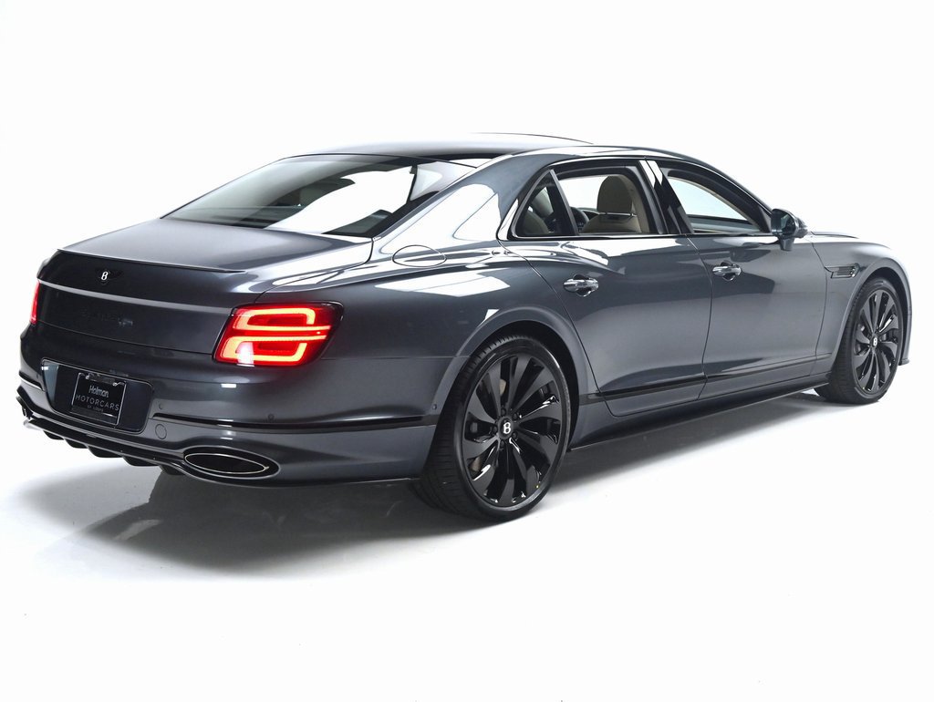 New 2026 Bentley Flying Spur V8 AWD/4WD image 6
