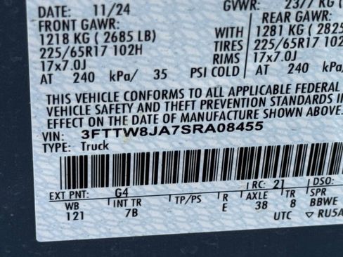 New 2025 Ford Maverick XLT w/ Equipment Group 302A image 30