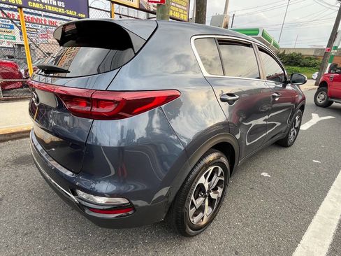 Used 2020 Kia Sportage LX w/ LX Popular Package image 7