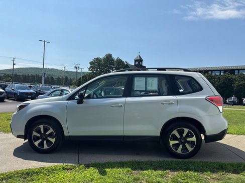 Used 2018 Subaru Forester 2.5i w/ Alloy Wheel Package AWD/4WD image 7