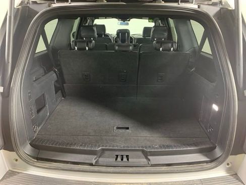 Used 2019 Ford Expedition Max XLT w/ Equipment Group 202A AWD/4WD image 29