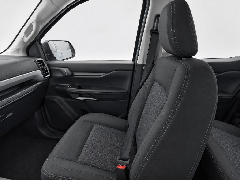 New 2026 Ford Ranger XL RWD image 14