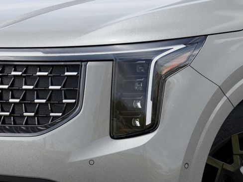 New 2025 Kia Carnival SX Prestige FWD image 10