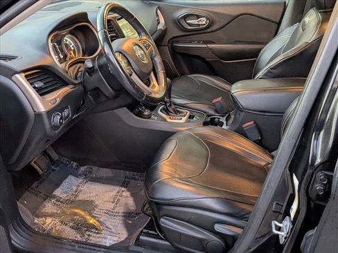 Used 2017 Jeep Cherokee Latitude w/ Trailer Tow Group image 15