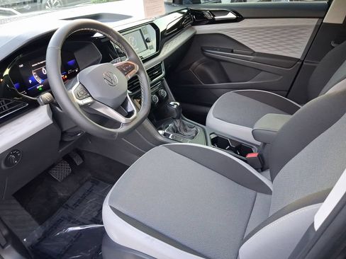 Certified 2023 Volkswagen Taos S FWD image 13