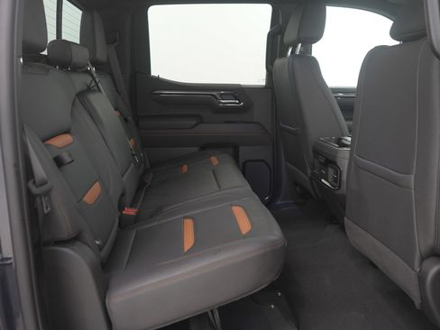 Used 2025 GMC Sierra 1500 AT4 w/ AT4 Premium Package image 14
