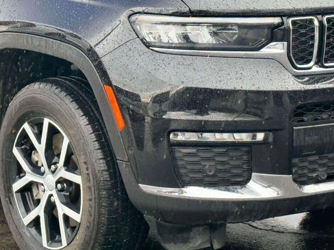 Used 2024 Jeep Grand Cherokee L Limited w/ Luxury Tech Group II image 5