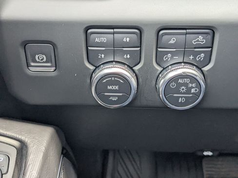 Used 2024 GMC Sierra 1500 AT4X w/ AT4X AEV Edition AWD/4WD image 22