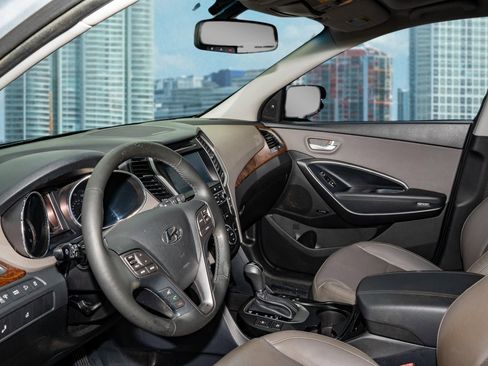 Used 2018 Hyundai Santa Fe Sport image 15