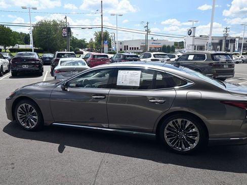Used 2018 Lexus LS 500 AWD w/ Luxury Package image 14