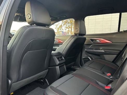 New 2026 Chevrolet Equinox EV RS image 18