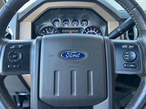 Used 2011 Ford F250 Lariat w/ Lariat Ultimate Pkg image 16