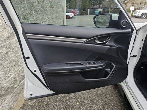 Used 2020 Honda Civic Sport image 21