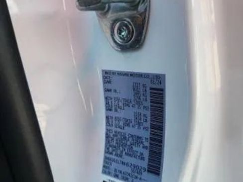 Used 2024 Nissan Frontier S w/ Technology Package image 11