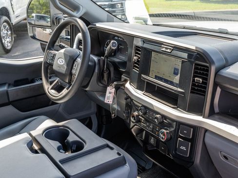 New 2026 Ford F450 XL w/ 360-Degree Camera Package AWD/4WD image 13