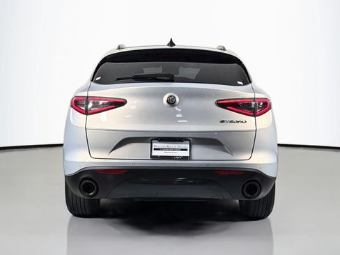 Used 2024 Alfa Romeo Stelvio Sprint RWD image 4