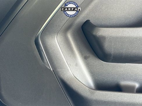 Used 2025 Chevrolet Suburban RST image 28