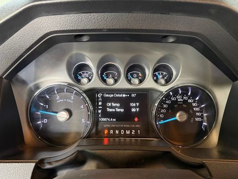 Used 2016 Ford F350 Platinum w/ Platinum Package AWD/4WD image 21