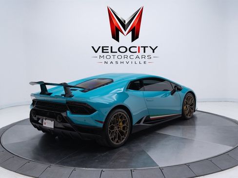 Used 2019 Lamborghini Huracan Performante AWD/4WD image 14