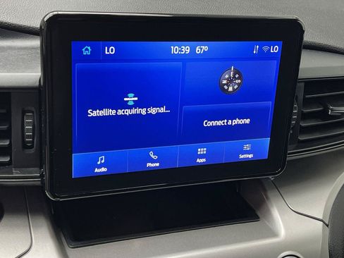 Used 2022 Ford Explorer XLT AWD/4WD image 19