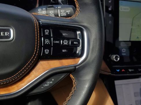 Used 2024 Jeep Grand Wagoneer L Series III w/ HD Trailer Tow Package image 21