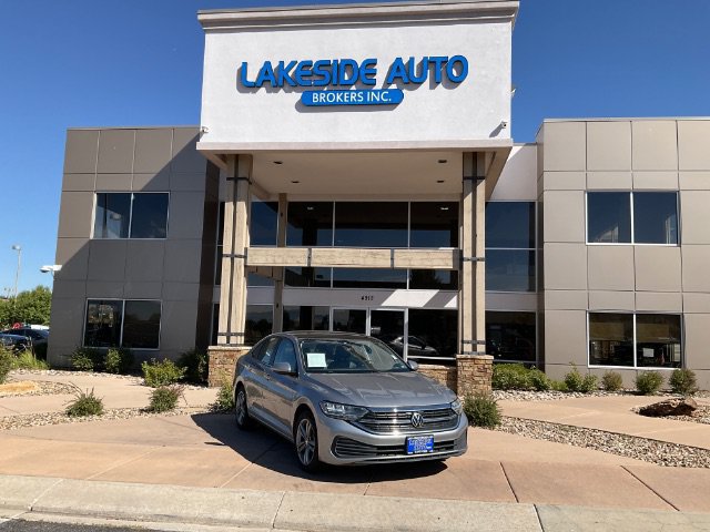 Used 2024 Volkswagen Jetta SE FWD 360° Tour