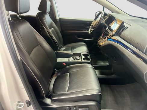 Used 2023 Honda Odyssey Elite image 31