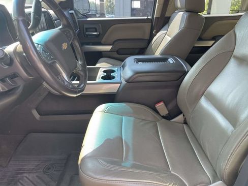 Used 2018 Chevrolet Silverado 1500 LTZ Z71 w/ LTZ Plus Package AWD/4WD image 17